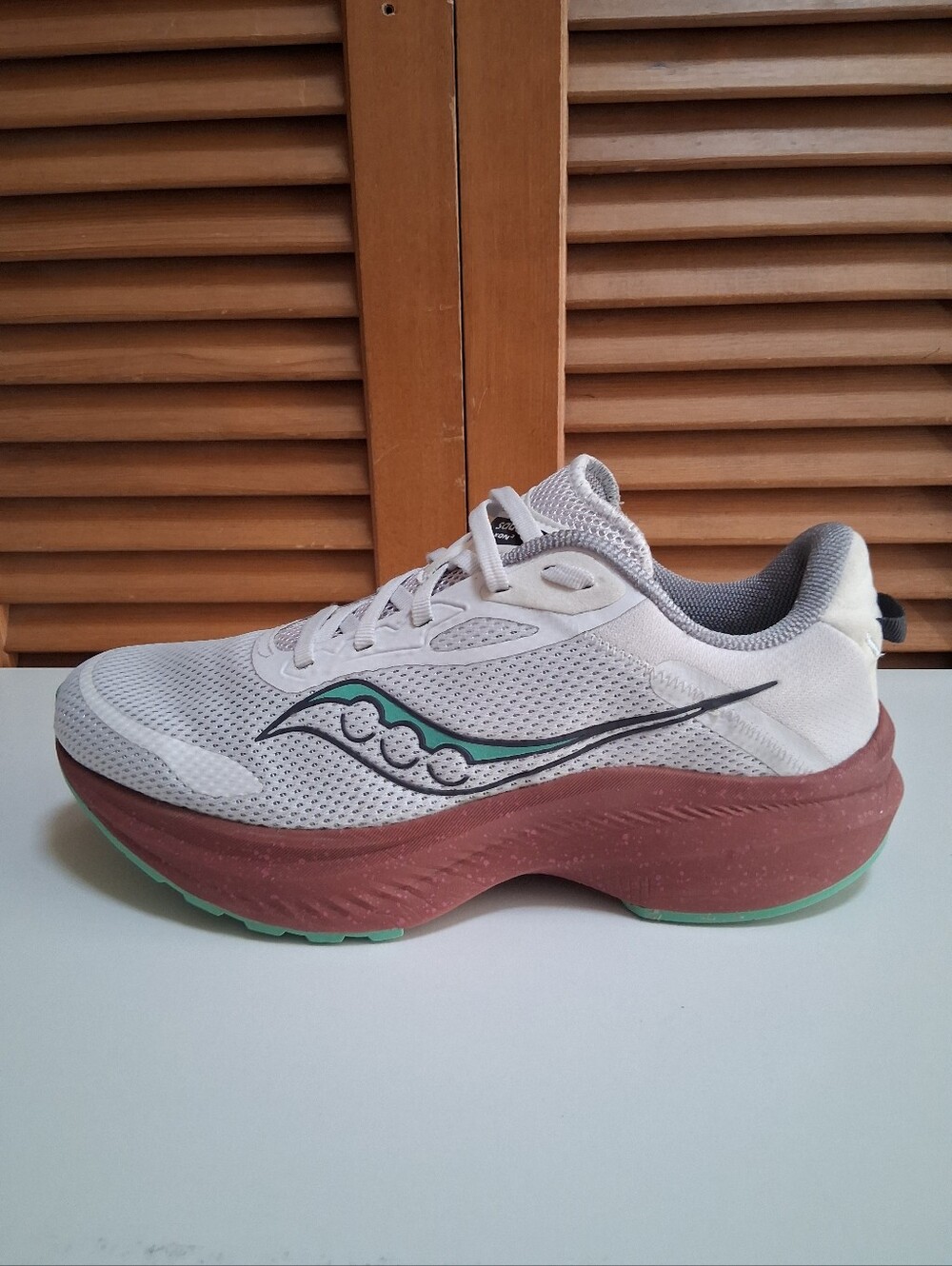 Saucony Axon 3 Fog/Peony Women's Running Shoe * Size: 10